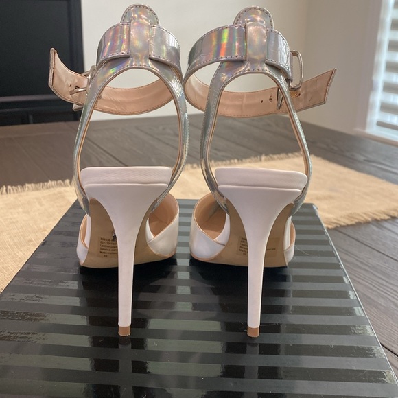 Victoria’s Secret Vintage White Leather Stilettos - Picture 4 of 12